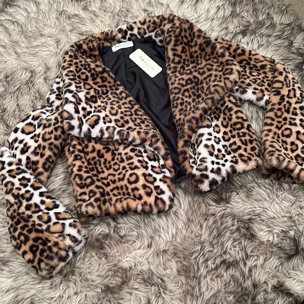 Leopard/Cheetah Print Fur Jacket